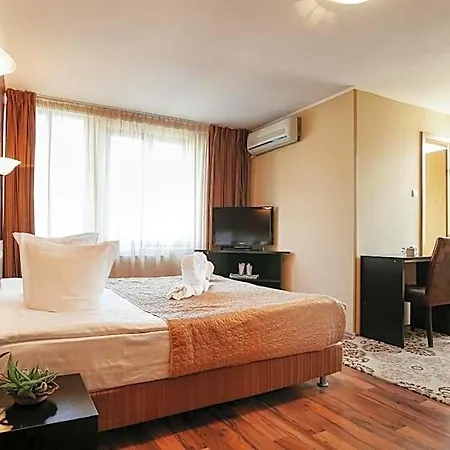 Vidalis Otel Kaloşvar
