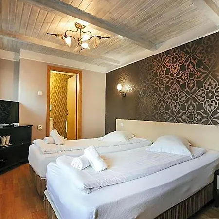 Otel Vidalis 3*