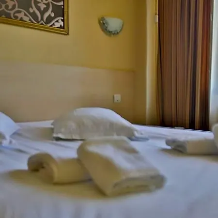Vidalis Otel 3*